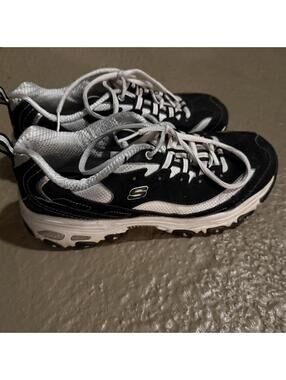 Skechers Women's Black Trainer